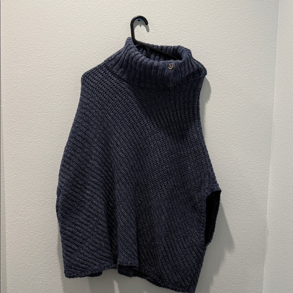 Banana Republic Navy Blue Women's Sweater